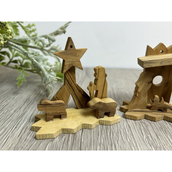 Set Of 3 Wooden Hand Carved Bethlehem Holy Land Christmas Figurines Ornaments - Picture 2 of 8